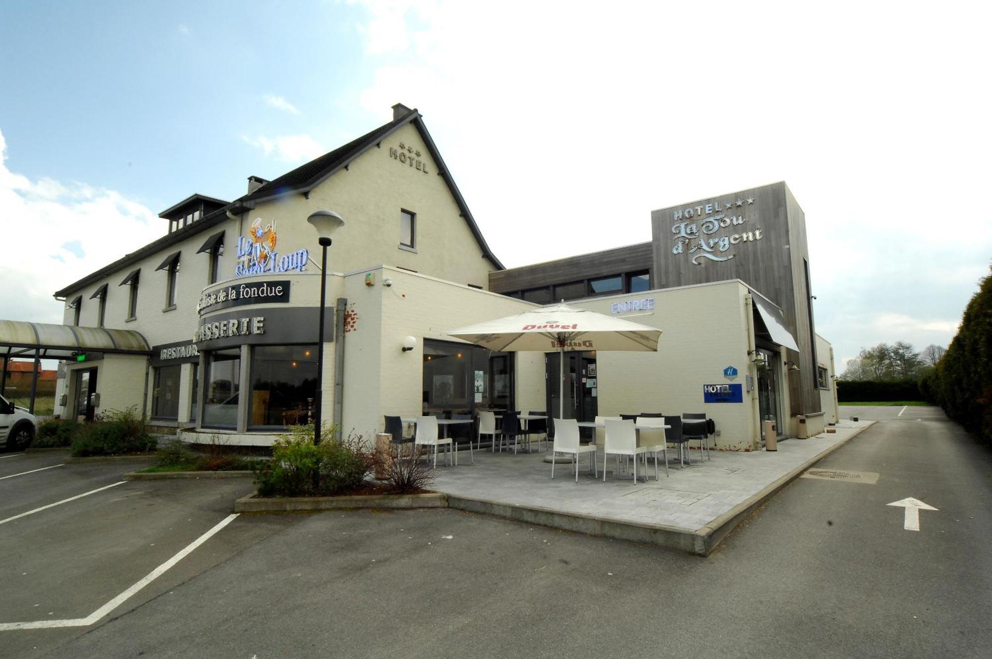 Hotel Le Saint Loup ガンブルー エクステリア 写真
