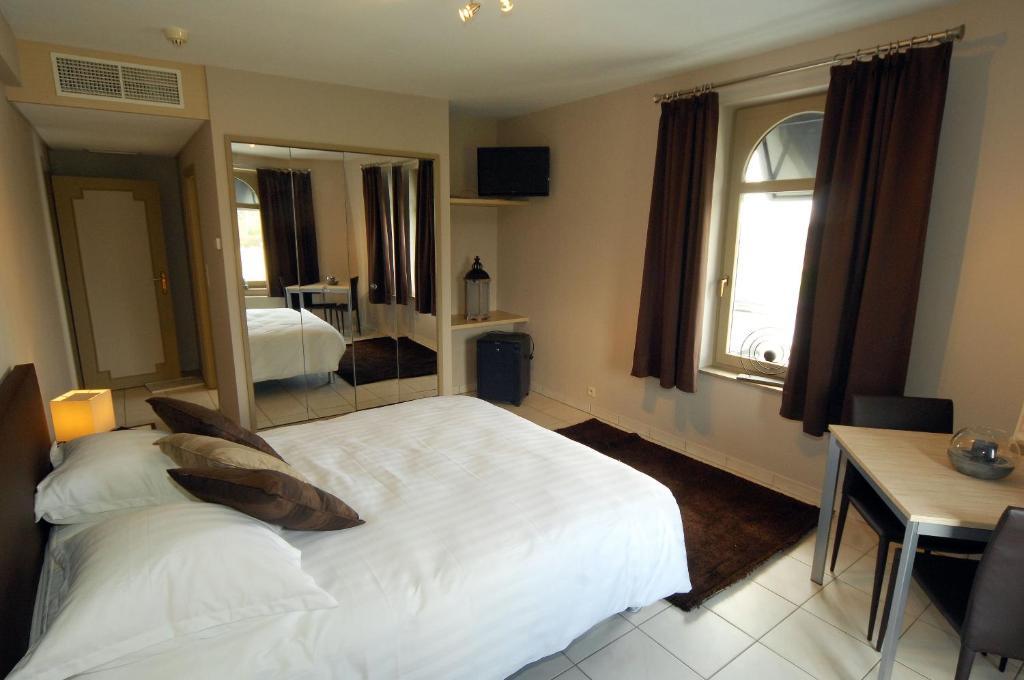 Hotel Le Saint Loup ガンブルー 部屋 写真